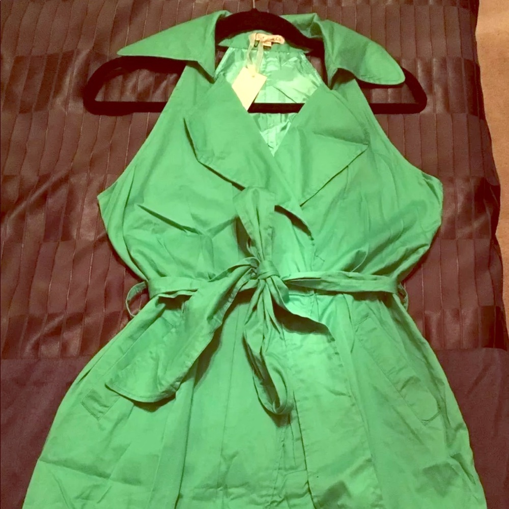 BNWT Kelly Green Preppy Derby Dress